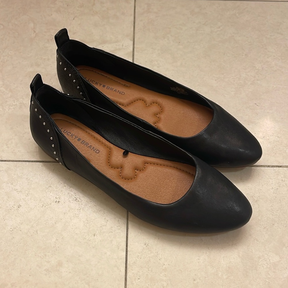 Lucky brand  ballet flats / shoes with studs. Leather upper, worn twice